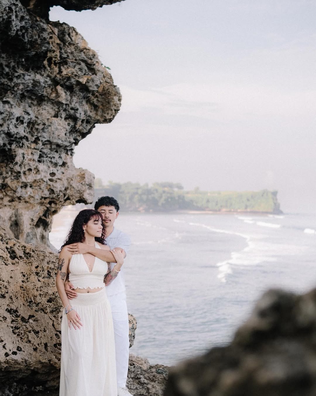 An Intimate Cliffside Proposal — moment 11